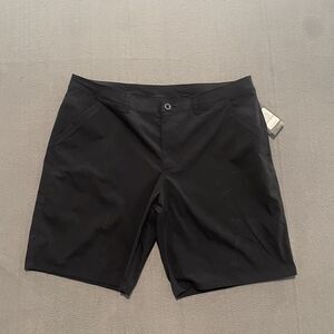 Under Armour Shorts Mens 42 Black NWT Golf Storm Water Resistant Loose HeatGear